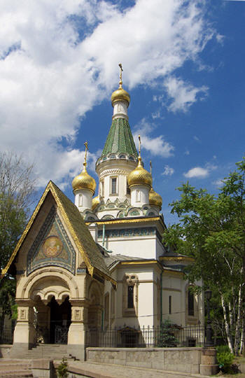 Руската църква "Св. Николай Чудотворец" в София, България. Снимка: photo-cult.com