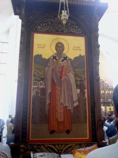 Икона на св. Висарион Смоленски от катедралния храм "Св. Висарион Смоленски" в Смолян в процесия в деня на откриването му през 2006 г.