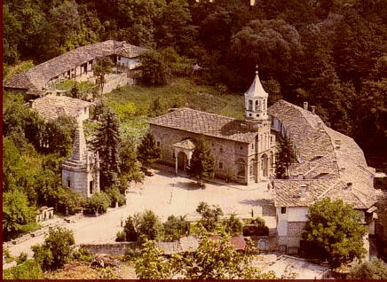 Дряновският манастир "Св. Архангел Михаил" в България