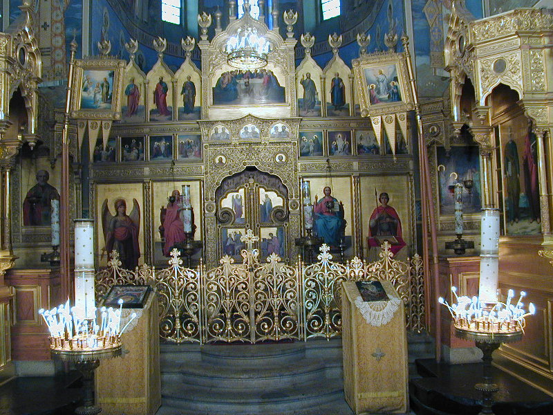 Иконостаса на Шипченския манастир. Снимка: Nikola Gruev, pbase.com.