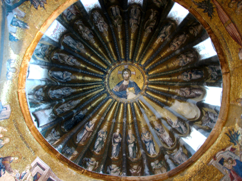 Купол в църквата "Иисус Христос Спасител" в Хора в Истанбул. Photo: treviño