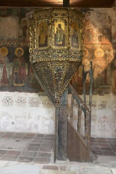 Амвон в църквата "Св. Стефан" в Несебър. Източник: government.bg