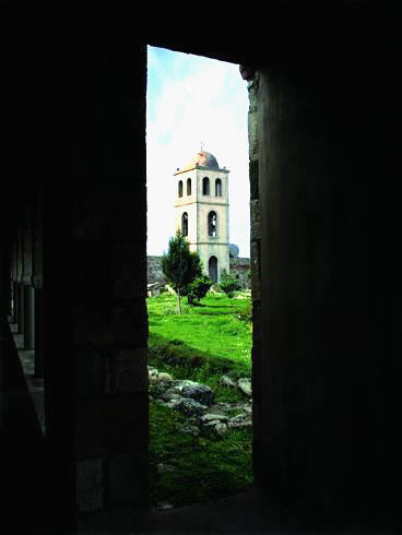 Манастирът в Арденица, Албания. © Елис Сундрим Пука, otkrivam.com