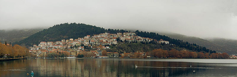 Костур, панорамна снимка на града. Фото: elkost ат flickr.com