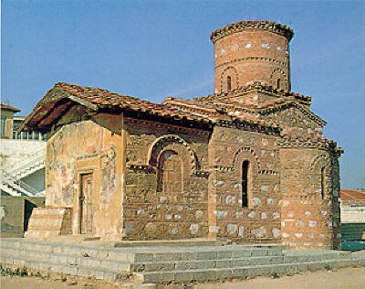 Църквата "Св. Богородица Кубелидика" ("Кубелитиса"), 900-1620 в Костур. Panagia Koumbelidiki in Kastoria. Източник:culture.gr